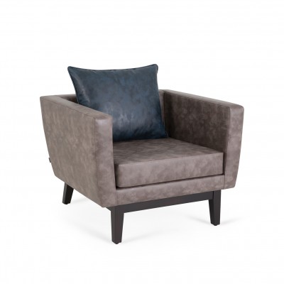 MS008 | WINGED CHAIR
